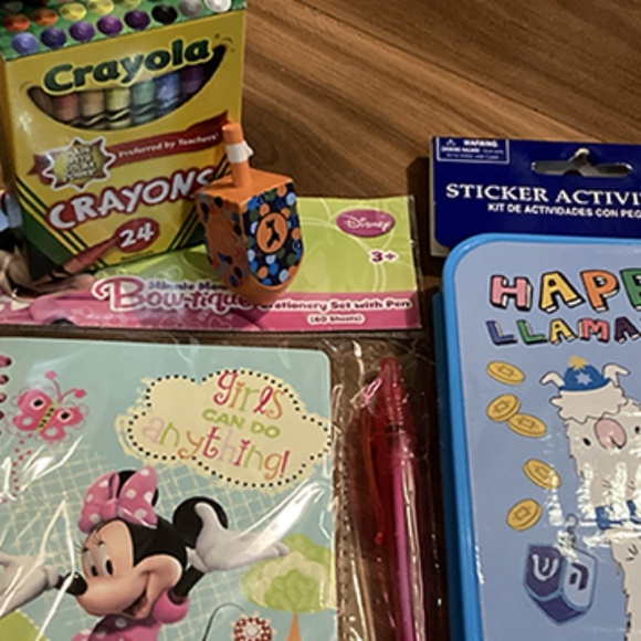 Hanukkah- Four Gifts - Ages 3+  Includes 2 Hanukkah & 2 Other Gifts - 4 gifts to - Picture 7 of 11